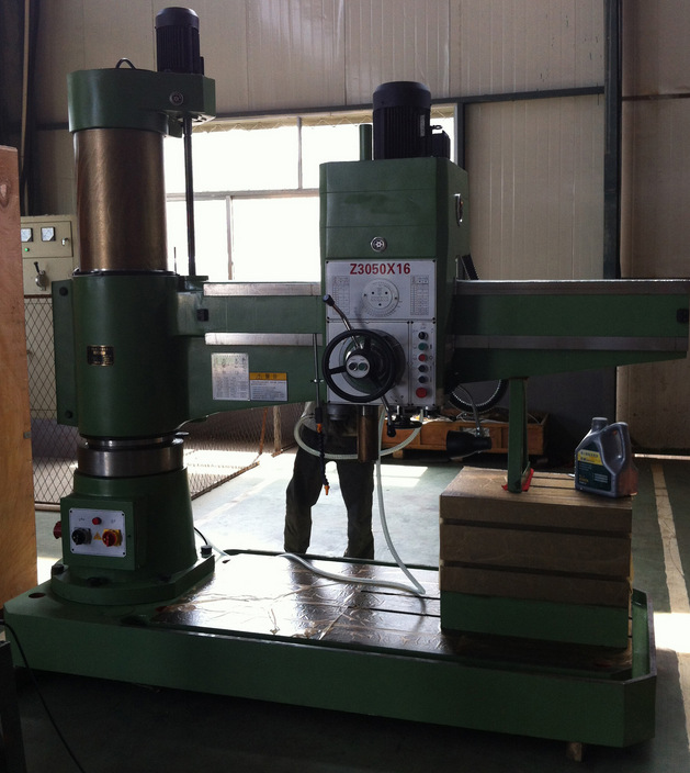 滕州博創數控機床廠 專業提供Z3063液壓搖臂鉆床，廠家直銷，價格實惠